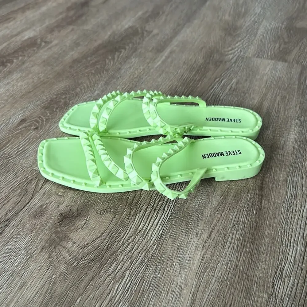 Steve Madden Skyler Jelly Sandals‎ Lime Size 8 Studded